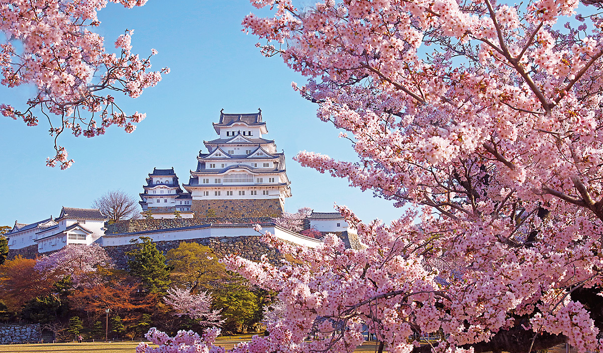 2020年の姫路城カレンダーを販売開始の画像